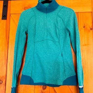 Lululemon half zip lightweight sweatshirt